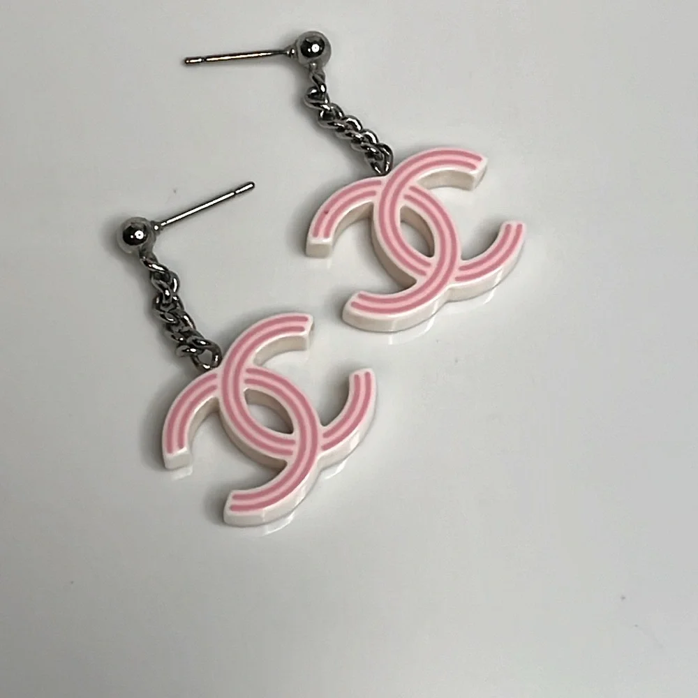 CHANEL VINTAGE CRUISE PINK WHITE STRIPE LOGO EARRINGS